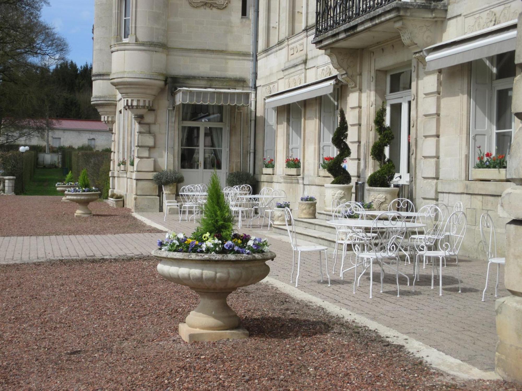 Chateau Des Monthairons Hotel Restaurant Gastromaison Spa Privatif Les Monthairons Zewnętrze zdjęcie