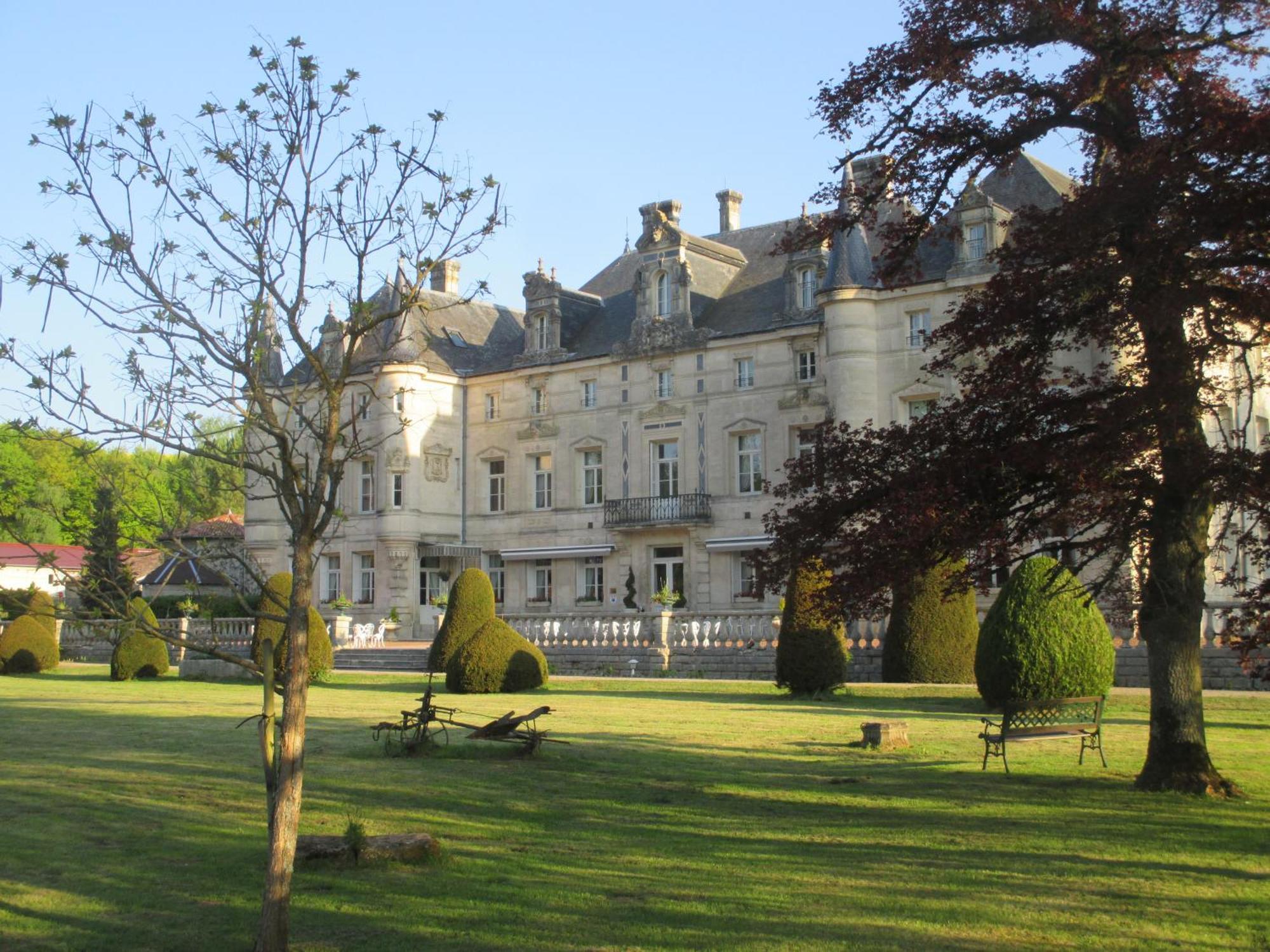 Chateau Des Monthairons Hotel Restaurant Gastromaison Spa Privatif Les Monthairons Zewnętrze zdjęcie
